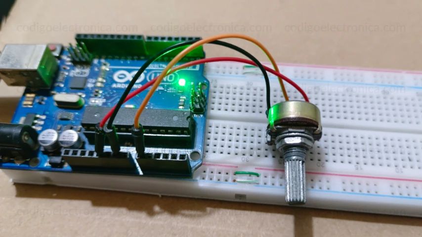Cómo leer puerto analógico con Arduino usando un potenciómetro